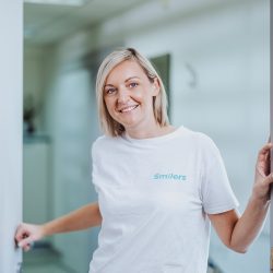 Zobna asistentka Maja Škrgat_Feeldent Zobna asistentka Maja Škrgat_Feeldent